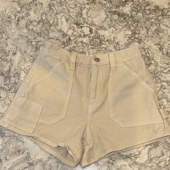 PacSun Pants - PacSun Women's Beige Cargo Shorts
